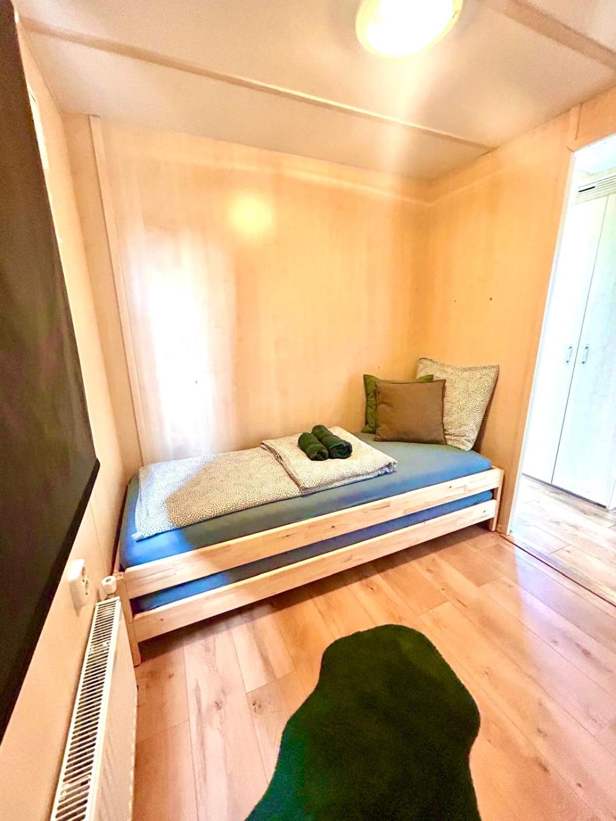 Wellness Bungalow With Jacuzzi &Sauna&Private Garden Near Amsterdam Vijfhuizen Екстериор снимка
